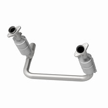 Load image into Gallery viewer, MagnaFlow Direct Fit Catalytic Converter 04 Dodge Durango 3.7L/4.7L