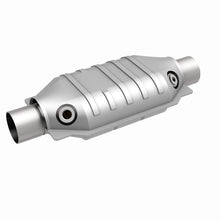 Load image into Gallery viewer, MagnaFlow Universal Catalytic Converter 3 Dual O2 Boss