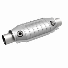 Load image into Gallery viewer, MagnaFlow Universal Catalytic Converter 2.50 inch with dual O2 OEM