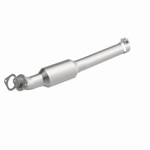 Load image into Gallery viewer, MagnaFlow Direct Fit Catalytic Converter 2017 Fusion L4 2 OEM Close Coupled