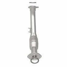Load image into Gallery viewer, MagnaFlow Direct Fit Catalytic Converter 01 Toyota Tacoma 2.4L Fron