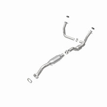 Load image into Gallery viewer, MagnaFlow Direct Fit Catalytic Converter 00-04 Chevy Blazer 4.3L