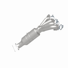 Load image into Gallery viewer, MagnaFlow Direct Fit Catalytic Converter 08-09 Ford Focus 2.0L