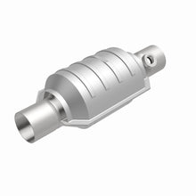 Load image into Gallery viewer, MagnaFlow Universal Catalytic Converter 2 Single O2 Boss