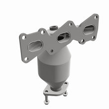 Load image into Gallery viewer, MagnaFlow Direct Fit Catalytic Converter 06-08 Hyun/Kia 3.8L