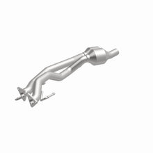Load image into Gallery viewer, MagnaFlow Direct Fit Catalytic Converter 07 VW Touareg 3.6L Rear