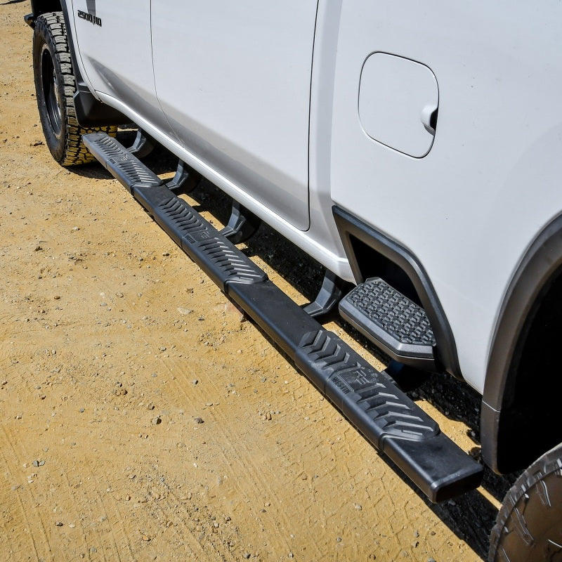 Westin 2020 Chevy Silverado 2500 Crew Cab (6.5ft Bed) R5 M-Series XD W2W Nerf Bars - Textured Black - GTR Auto