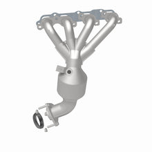Load image into Gallery viewer, MagnaFlow Direct Fit Catalytic Converter 2006 Chevy Colorado 2.8L