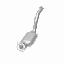 Load image into Gallery viewer, MagnaFlow Direct Fit Catalytic Converter 97-01 Explorer-Mountaineer