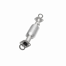 Load image into Gallery viewer, MagnaFlow Direct Fit Catalytic Converter 06-08 Mazda 6 2.3L