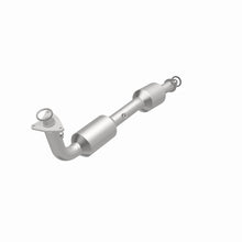 Load image into Gallery viewer, MagnaFlow Direct Fit Catalytic Converter 07-09 Toyota Tundra/Sequoia V8 4.7L
