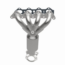 Load image into Gallery viewer, MagnaFlow Direct Fit Catalytic Converter 05-06 Kia Sportage 2.0L