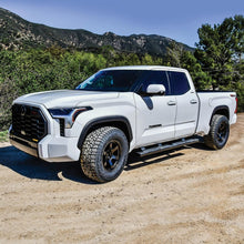 Load image into Gallery viewer, Westin 2022 Toyota Tundra Dbl Cab &amp; Crew Max R5 Nerf Step Bars - Textured Black - GTR Auto