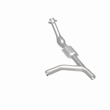 Load image into Gallery viewer, MagnaFlow Conv DF 00-04 Ford E150 4.6L Passenger Side - GTR Auto
