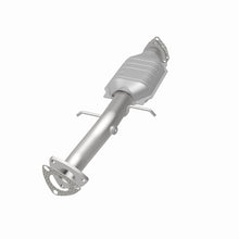 Load image into Gallery viewer, MagnaFlow Direct Fit Catalytic Converter Blazer-Jimmy 96-99 4.3L