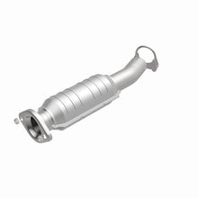 Load image into Gallery viewer, MagnaFlow Direct Fit Catalytic Converter 04 Toyota Sienna 3.3L