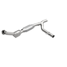 Load image into Gallery viewer, MagnaFlow Direct Fit Catalytic Converter 97-98 Expedition-Navigator