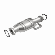 Load image into Gallery viewer, MagnaFlow Direct Fit Catalytic Converter 96 Dodge Avenger 2.5L