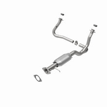 Load image into Gallery viewer, MagnaFlow Direct Fit Catalytic Converter 2000 S10/Sanoma 4.3L