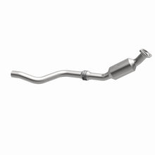 Load image into Gallery viewer, MagnaFlow DF Cat Conv 05-09 Chrysler 300/Dodge 06-09 Charger/05-07 Magnum 5.7L D/S *NOT CALIFORNIA*