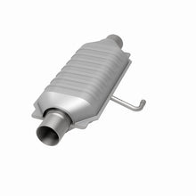 Load image into Gallery viewer, MagnaFlow Universal Catalytic Converter 2Air 19.5X7X4 2.25X2.25