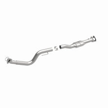 Load image into Gallery viewer, MagnaFlow Direct Fit Catalytic Converter 03-07 GM 2500/3500 Passenger Side