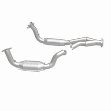 Load image into Gallery viewer, MagnaFlow Direct Fit Catalytic Converter 03-06 Chevy SSR 5.3/6.0 OEM