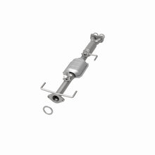 Load image into Gallery viewer, MagnaFlow Direct Fit Catalytic Converter 95-96 Previa 2.4L