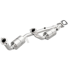 Load image into Gallery viewer, MagnaFlow Direct Fit Catalytic Converter 98 Ford Windstar 3.8L Assm