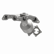 Load image into Gallery viewer, MagnaFlow Direct Fit Catalytic Converter 00-04 Dodge Neon 2L Manifold