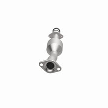 Load image into Gallery viewer, MagnaFlow Direct Fit Catalytic Converter 2012-2013 JUKE 1.6L Underbody