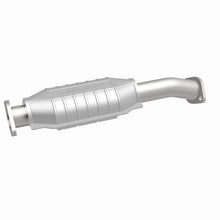 Load image into Gallery viewer, MagnaFlow Direct Fit Catalytic Converter 00-01 MPV 2.5L rr OEM
