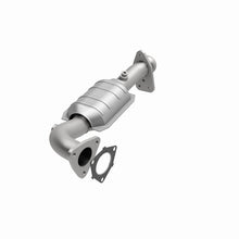Load image into Gallery viewer, MagnaFlow Direct Fit Catalytic Converter Gm