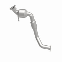 Load image into Gallery viewer, MagnaFlow Direct Fit Catalytic Converter 07 VW Touareg 3.6L Rear close