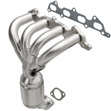 Load image into Gallery viewer, MagnaFlow Direct Fit Catalytic Converter 03-04 Kia Rio 1.6L (CA Emissions)