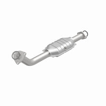 Load image into Gallery viewer, MagnaFlow Direct Fit Catalytic Converter 04-06 Toyota Tundra 4.7L Passenger Side Front
