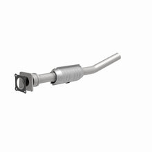 Load image into Gallery viewer, MagnaFlow Direct Fit Catalytic Converter 01-06 Chrysler PT Cruiser