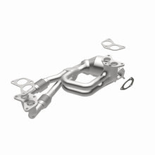 Load image into Gallery viewer, MagnaFlow Direct Fit Catalytic Converter 06-10 Subaru Forester