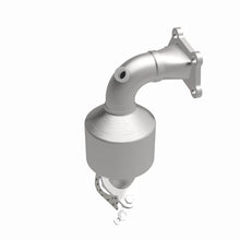 Load image into Gallery viewer, MagnaFlow Direct Fit Catalytic Converter 2012-2014 Equinox 3 3.6 L Underbody