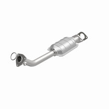 Load image into Gallery viewer, MagnaFlow Direct Fit Catalytic Converter 01-04 Pathfinder Passenger Side Rear OEM