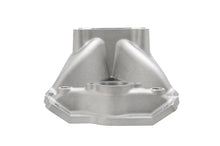 Load image into Gallery viewer, Edelbrock Manifold SBC Super Victor II - GTR Auto