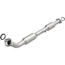 Load image into Gallery viewer, MagnaFlow Direct Fit Catalytic Converter 05-12 Toyota Tacoma L4-2.7L