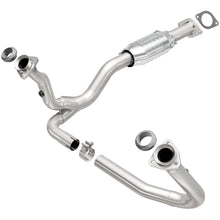Load image into Gallery viewer, MagnaFlow Direct Fit Catalytic Converter 2000 S10/Sanoma 4.3L