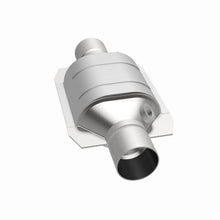 Load image into Gallery viewer, MagnaFlow Universal Catalytic Converter 2.5 Dual O2 Boss FED