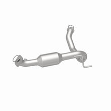 Load image into Gallery viewer, MagnaFlow Direct Fit Catalytic Converter 10-12 Toy FJ/4Runner 4.0L