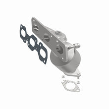 Load image into Gallery viewer, MagnaFlow Direct Fit Catalytic Converter 01-05 Ford Escape 3.0L