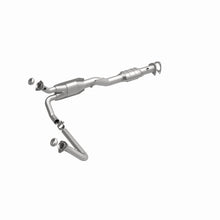 Load image into Gallery viewer, MagnaFlow Direct Fit Catalytic Converter Chevy Astro 00-04 4.3L