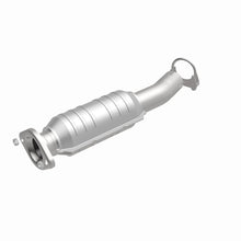 Load image into Gallery viewer, MagnaFlow Direct Fit Catalytic Converter 04 Toyota Sienna 3.3L