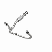 Load image into Gallery viewer, MagnaFlow Direct Fit Catalytic Converter 2000 S10/Sanoma 4.3L