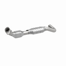 Load image into Gallery viewer, MagnaFlow Direct Fit Catalytic Converter 03 Lincoln Navigator 5.4L